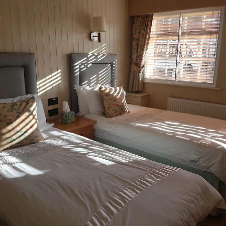 Bed and Breakfast Red Cow Nantwich Crewe Exterior foto
